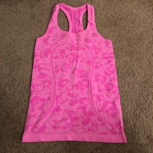 Lululemon swiftly tank